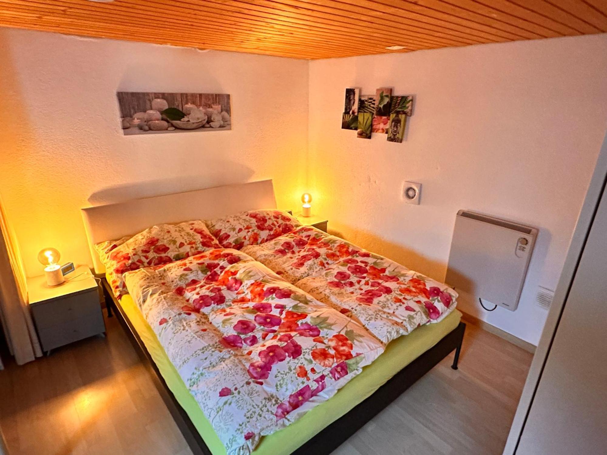 Bijouswiss " Yellow House" Обертерцен Экстерьер фото
